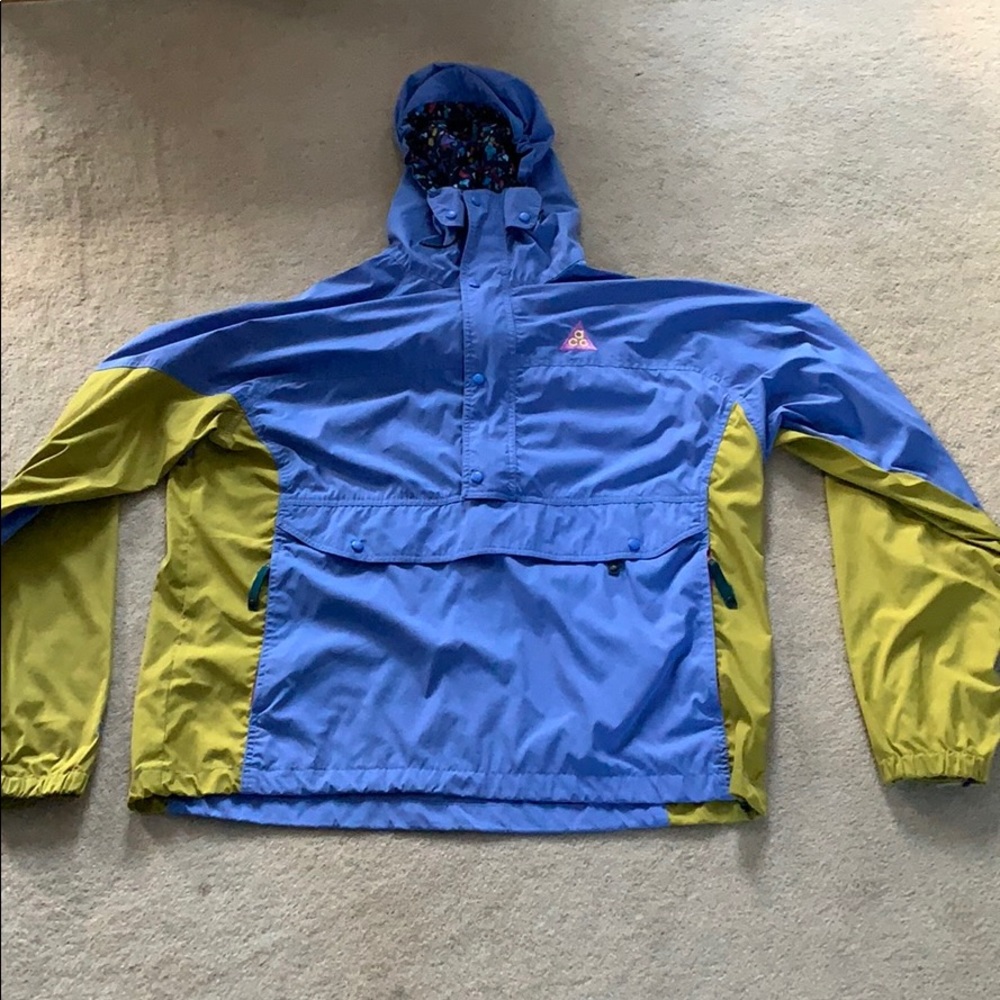 NIKE acg jacket
